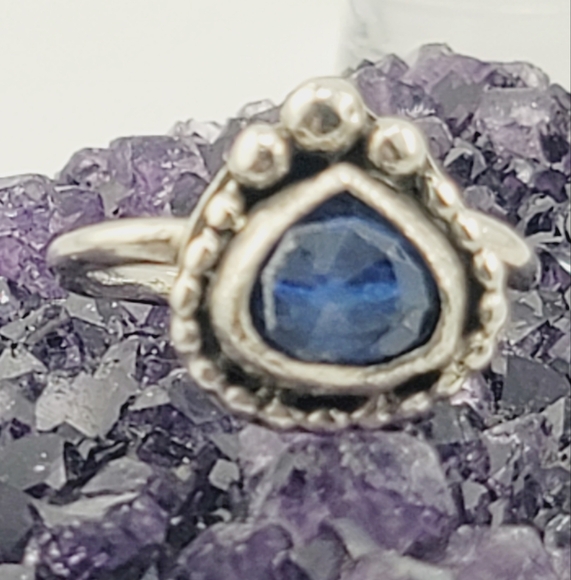 BLUE KYANITE GEMSTONE IN STERLING SILVER METAL SIZE 8 - Picture 4 of 7